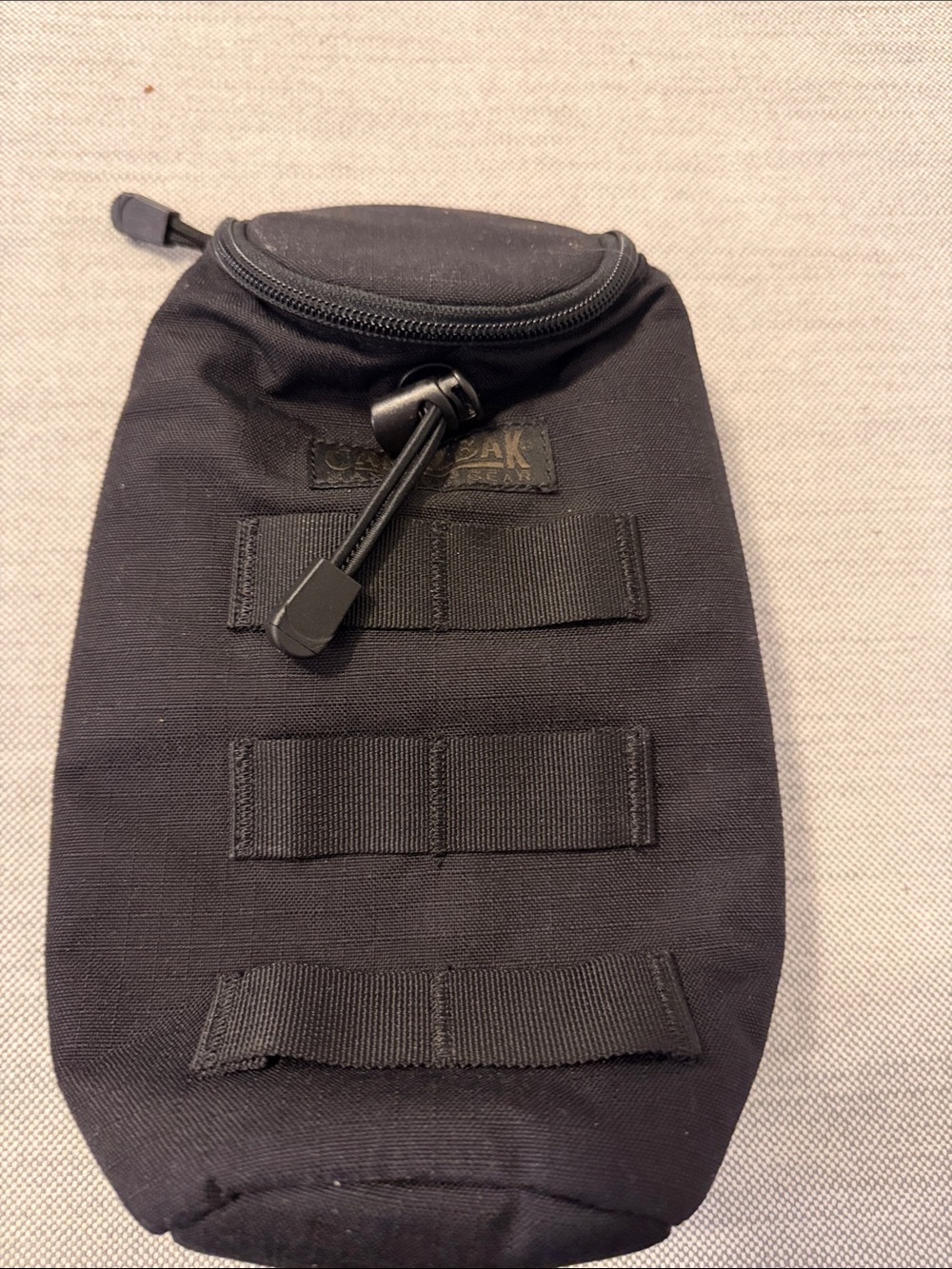 Camelbak Black zippered insulation pouch for water bottle